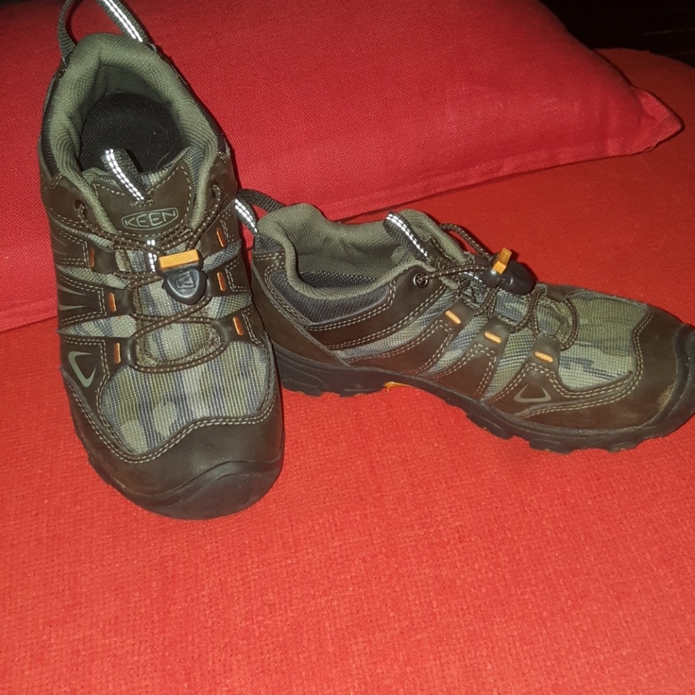 EUC Boy's Keen Shoes! 🔥🔥🔥